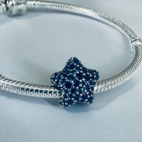 Authentic Pandora Bold Pave Star Charm - Picture 3 of 6